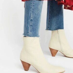 Free People Shoes | Free People Booties Aspect White Leather 39/9  Color: Bone